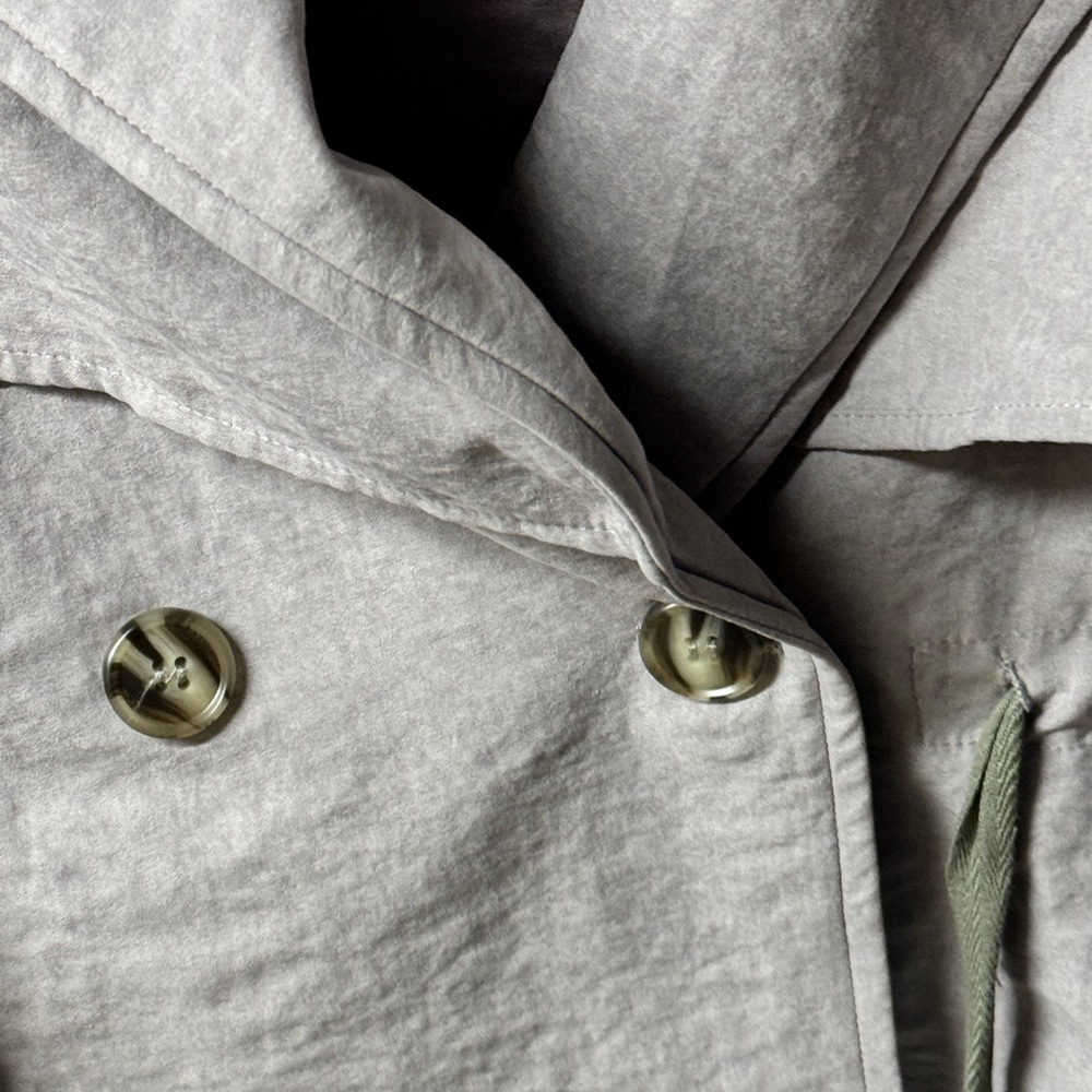 Mystree Button Down Layered Two-Toned Gray Lightw… - image 2